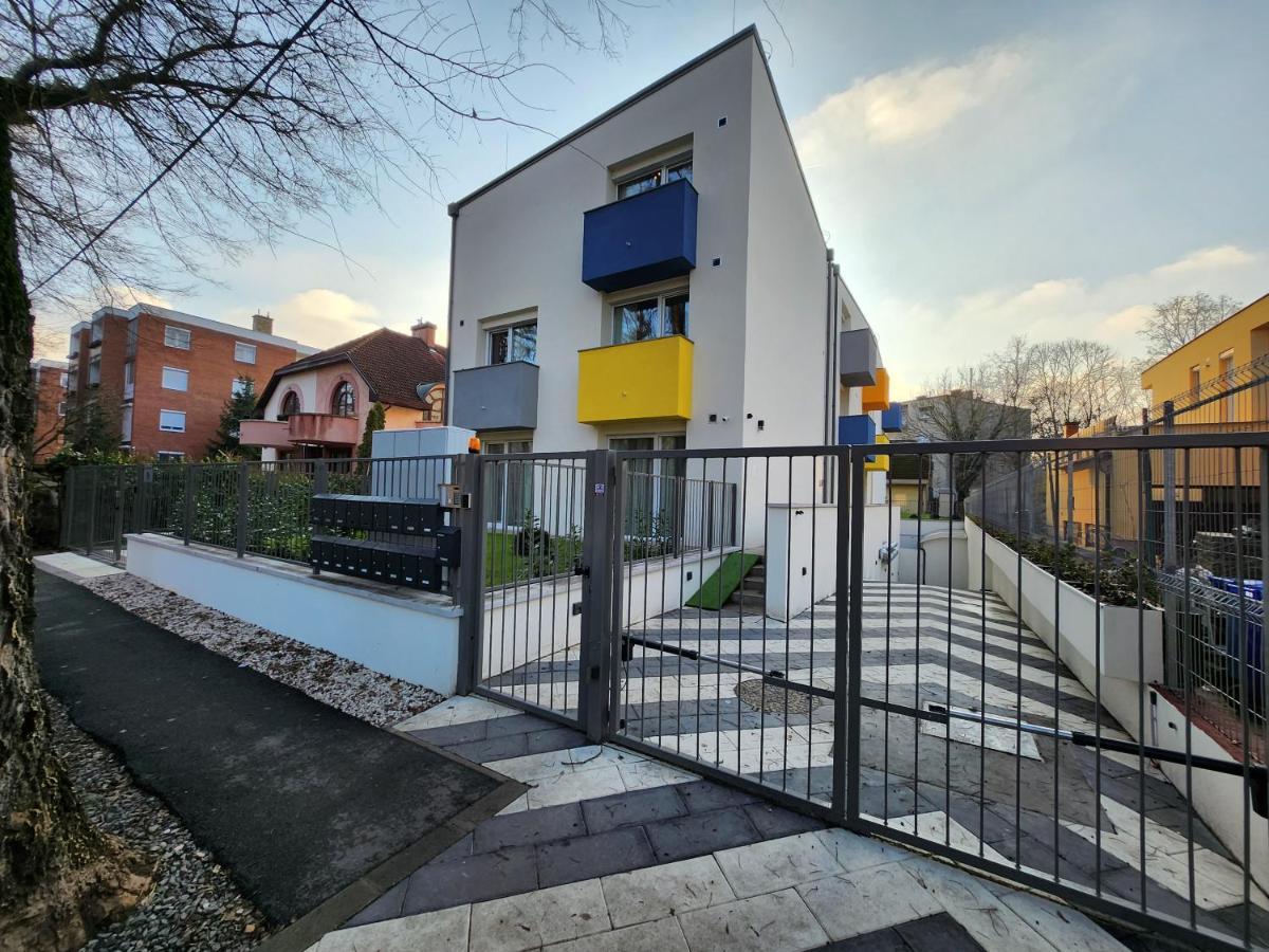 Apartman 18 Debrecen Exterior foto